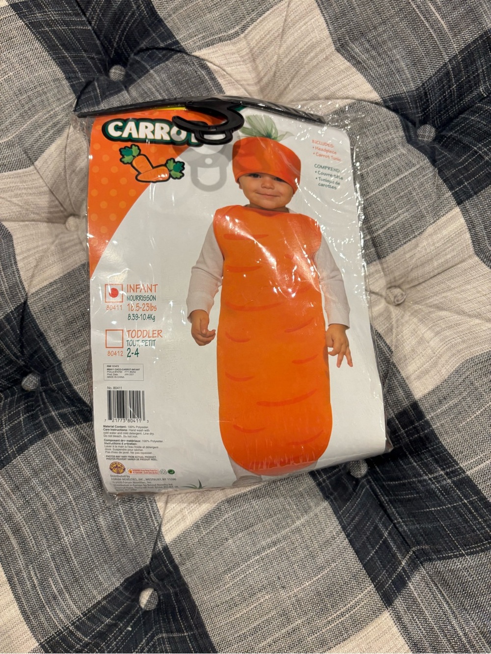 Carrot costume